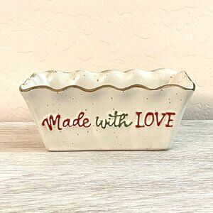 New Mud Pie Dish Made With Love Green Red Ruffle Edge Ceramic Baking Serving NWT